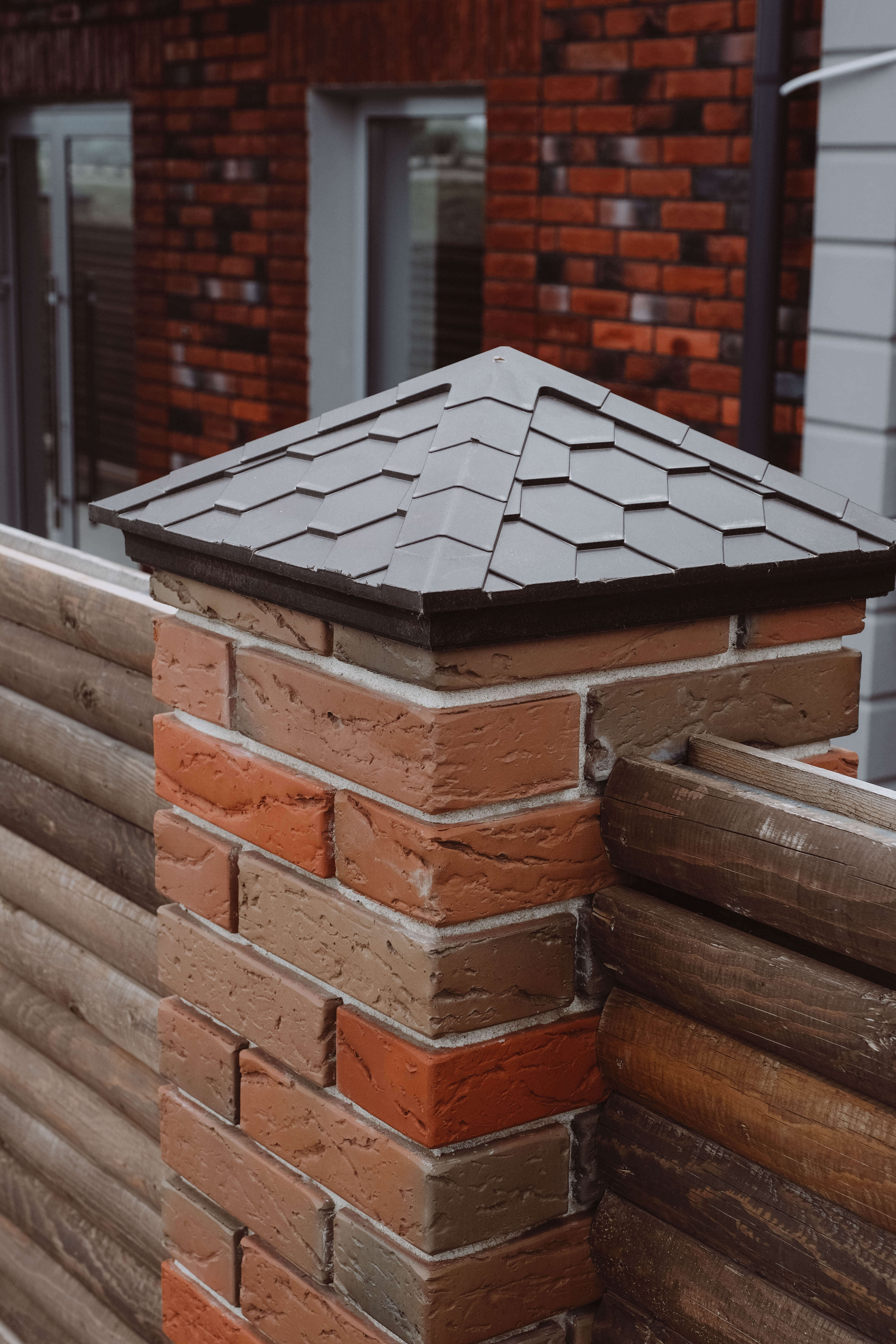 Колпак Zking Эверест Коричневый на столб 1.5х1.5 кирпича (390х390мм) в Томске фото